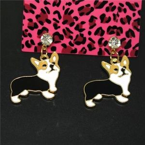 NWT Adorable Corgi Dog Animal Drop Earrings